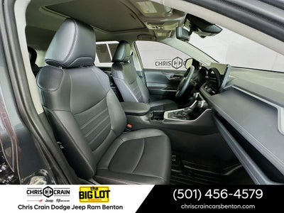 2025 Toyota RAV4 Hybrid XLE Premium