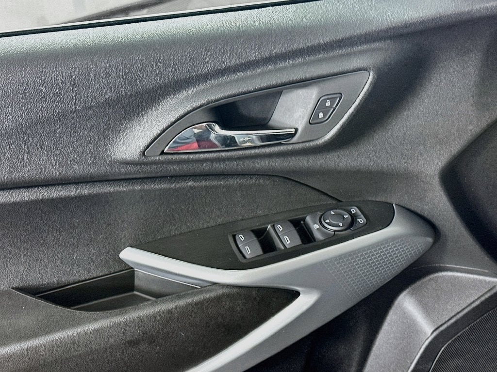 2026 Chevrolet Trax FWD LS