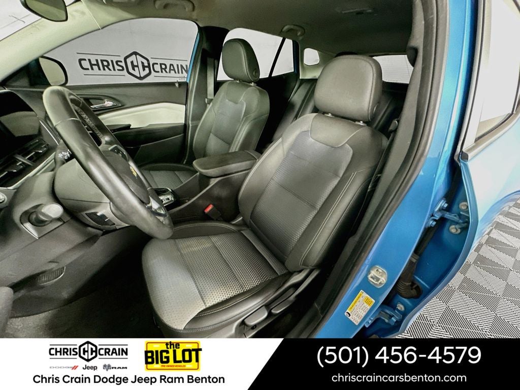 2025 Chevrolet Trax FWD LT