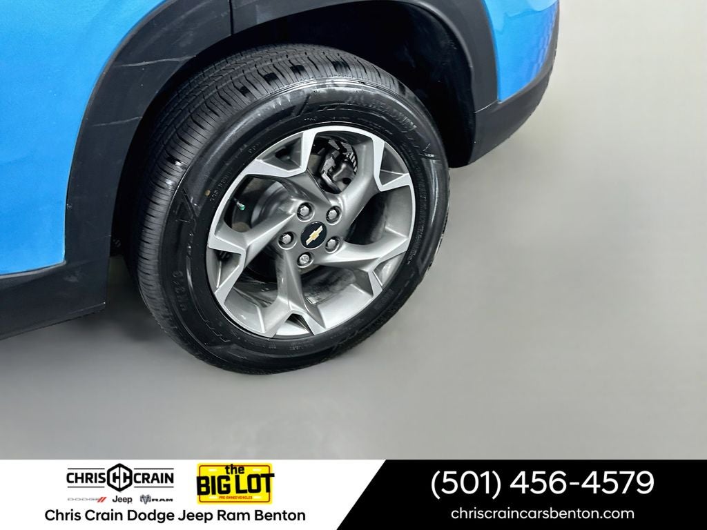 2025 Chevrolet Trax FWD LT