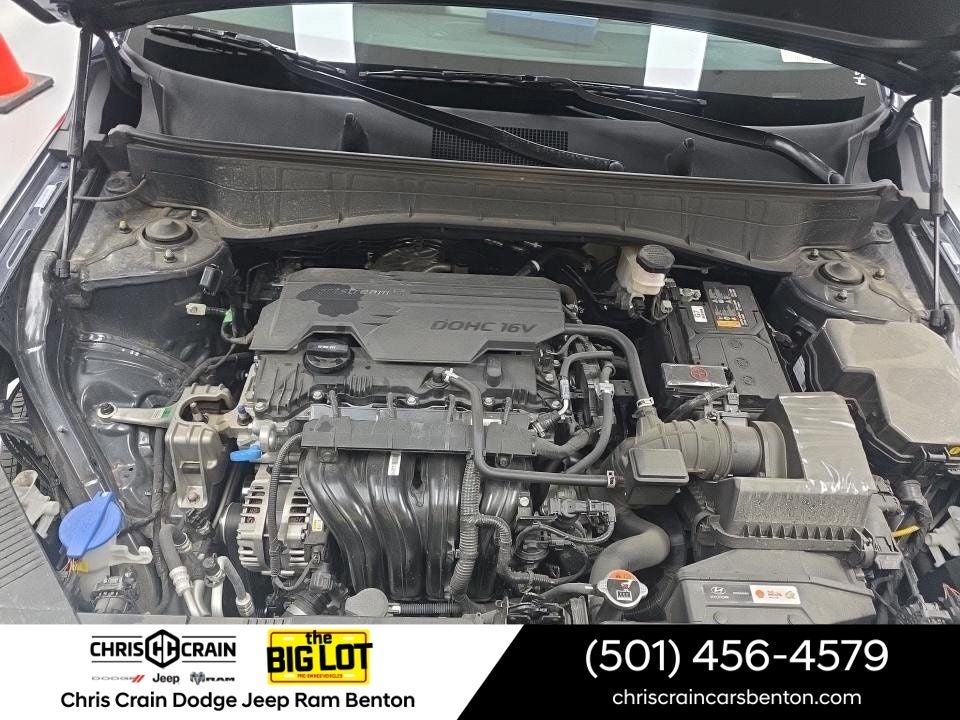 2026 Hyundai KONA SE