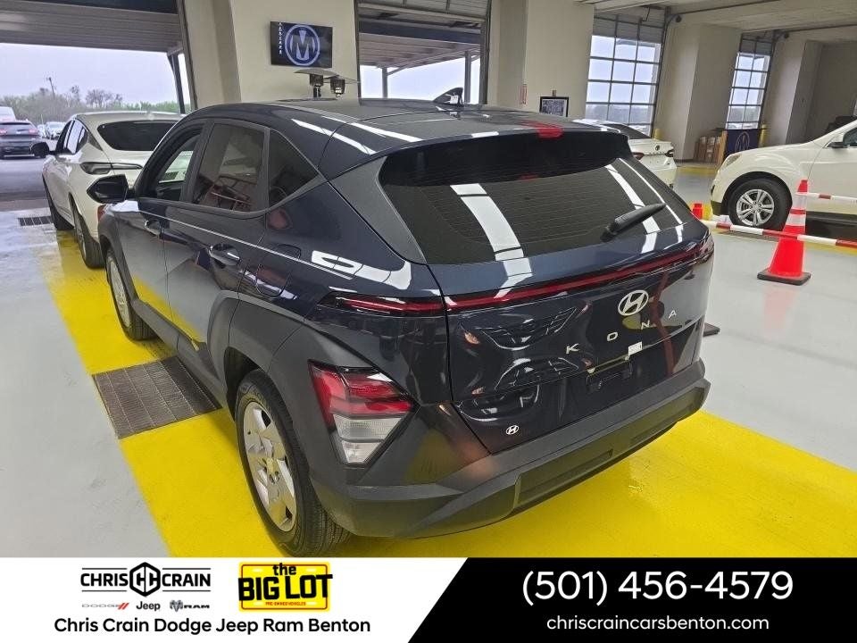 2026 Hyundai KONA SE