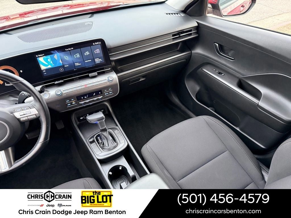 2025 Hyundai KONA SEL