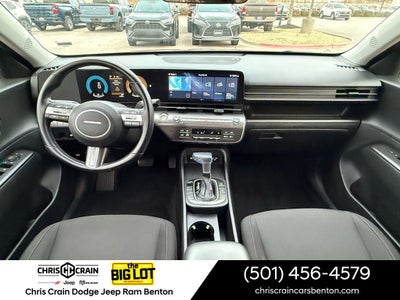 2025 Hyundai KONA SEL