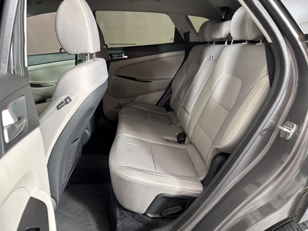 2020 Hyundai TUCSON SE