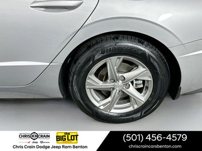 2023 Hyundai SONATA SE