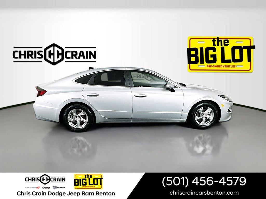 2023 Hyundai SONATA SE