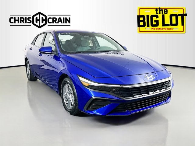 2024 Hyundai ELANTRA SE