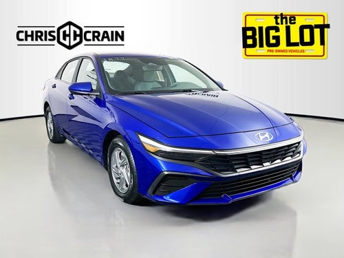 2024 Hyundai ELANTRA SE