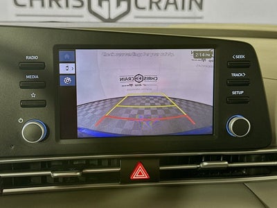 2024 Hyundai ELANTRA SE