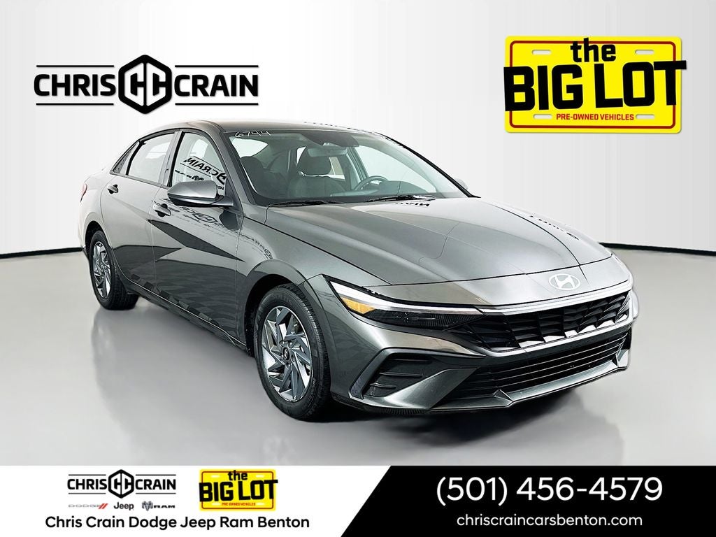 2024 Hyundai ELANTRA SEL
