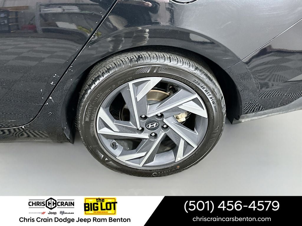 2025 Hyundai ELANTRA SEL Sport