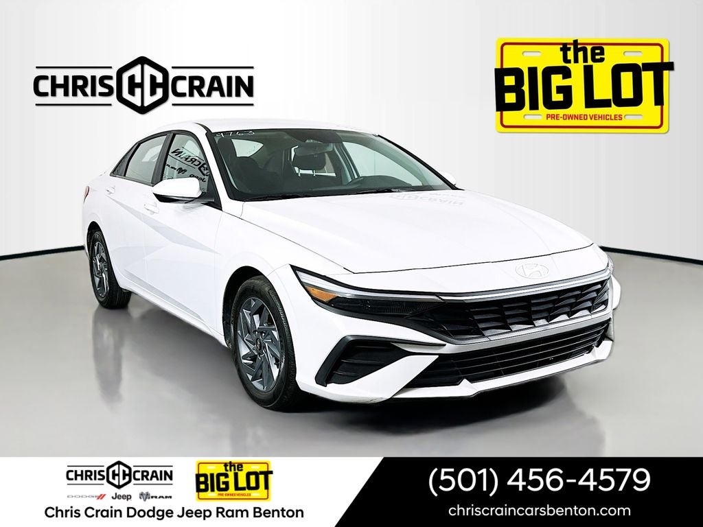 2024 Hyundai ELANTRA SEL