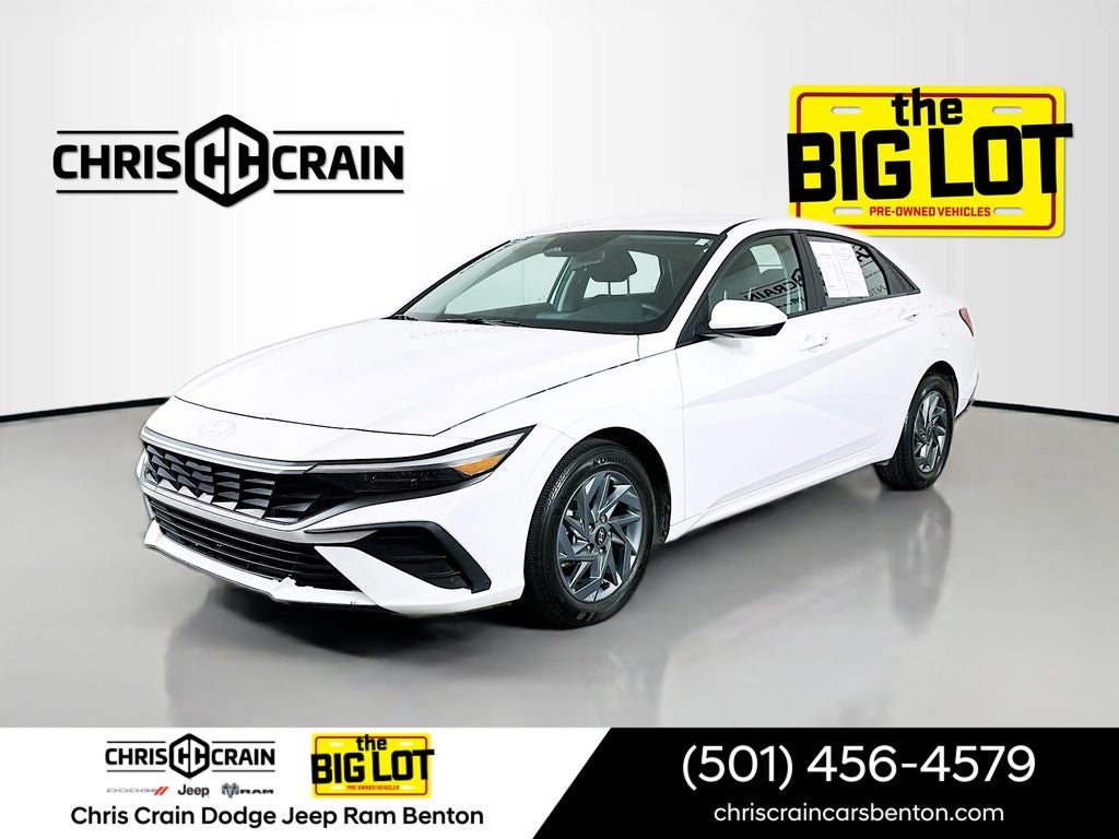 2024 Hyundai ELANTRA SEL