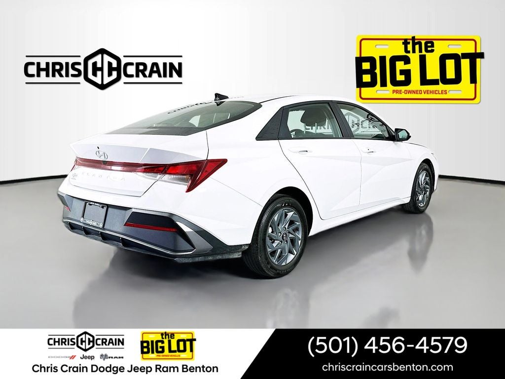 2024 Hyundai ELANTRA SEL