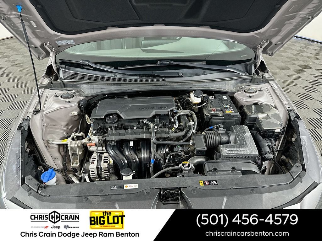 2023 Hyundai ELANTRA SEL