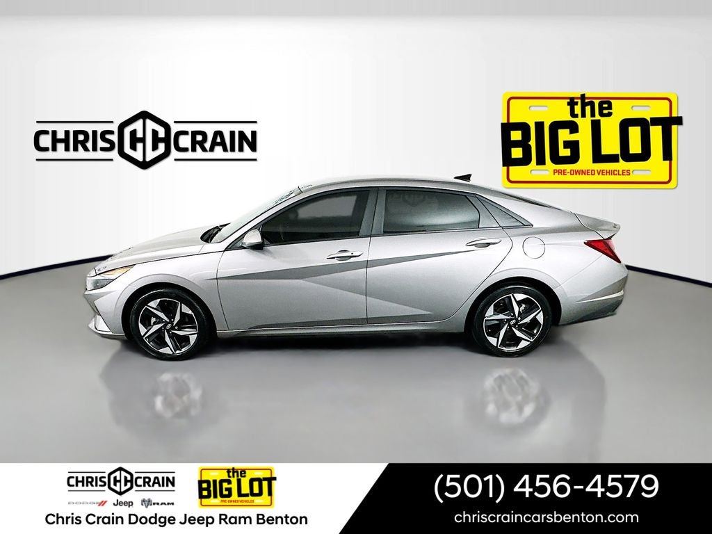 2023 Hyundai ELANTRA SEL