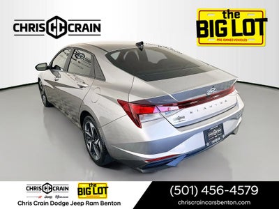 2023 Hyundai ELANTRA SEL