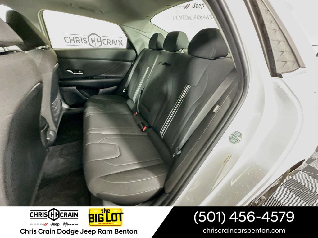 2025 Hyundai ELANTRA SEL Convenience
