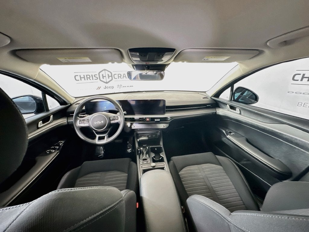 2025 Kia K5 LXS