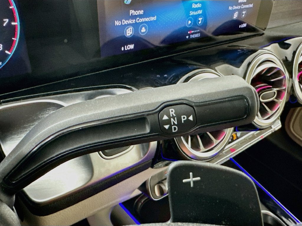 2023 Mercedes-Benz GLB 250 GLB 250