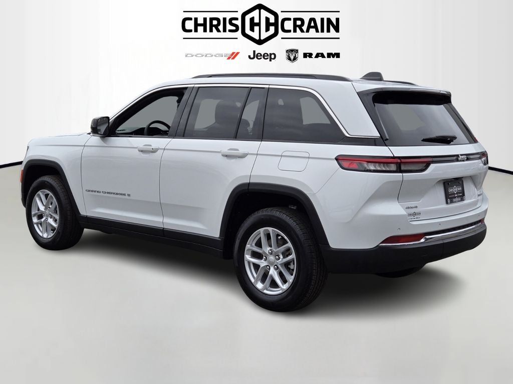 2025 Jeep Grand Cherokee Laredo X 4x4