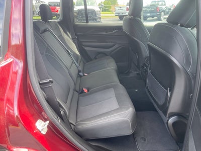 2025 Jeep Grand Cherokee Laredo X 4x4