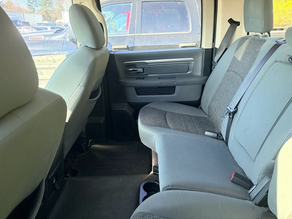 2017 RAM 1500 Big Horn Crew Cab 4x4 5'7' Box