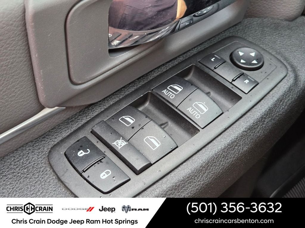 2023 RAM 1500 Classic SLT Crew Cab 4x4 5'7' Box