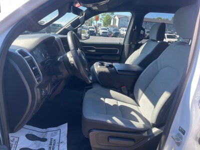 2024 RAM 1500 Big Horn Crew Cab 4x4 5'7' Box