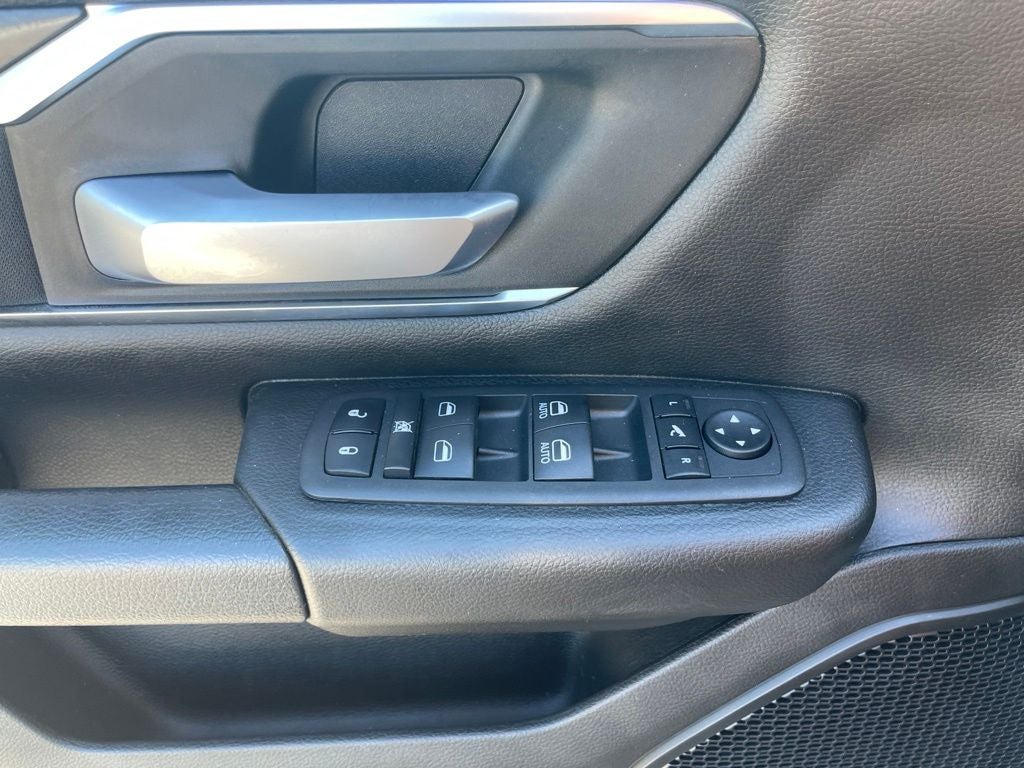 2024 RAM 1500 Big Horn Crew Cab 4x4 5'7' Box