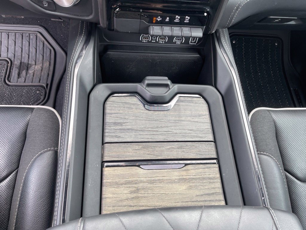 2025 RAM 1500 Limited Crew Cab 4x4 5'7' Box