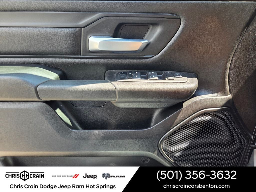 2023 RAM 1500 Tradesman Crew Cab 4x4 6'4' Box