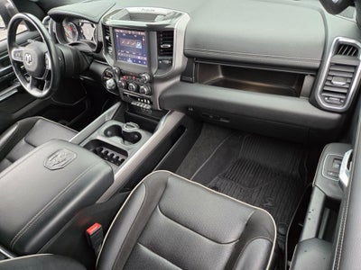 2022 RAM 1500 Laramie Crew Cab 4x4 6'4' Box