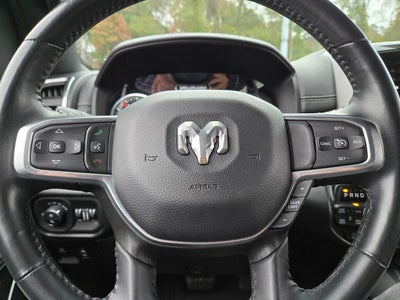 2022 RAM 1500 Laramie Crew Cab 4x4 6'4' Box