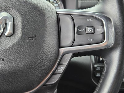 2022 RAM 1500 Laramie Crew Cab 4x4 6'4' Box