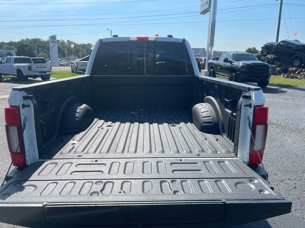 2022 Ford F-350 Lariat