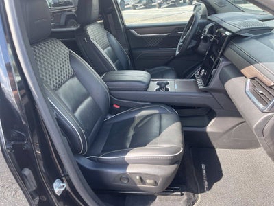 2025 GMC Acadia FWD Denali