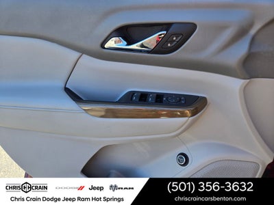 2017 GMC Acadia SLE-2