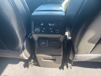 2023 GMC Acadia FWD Denali