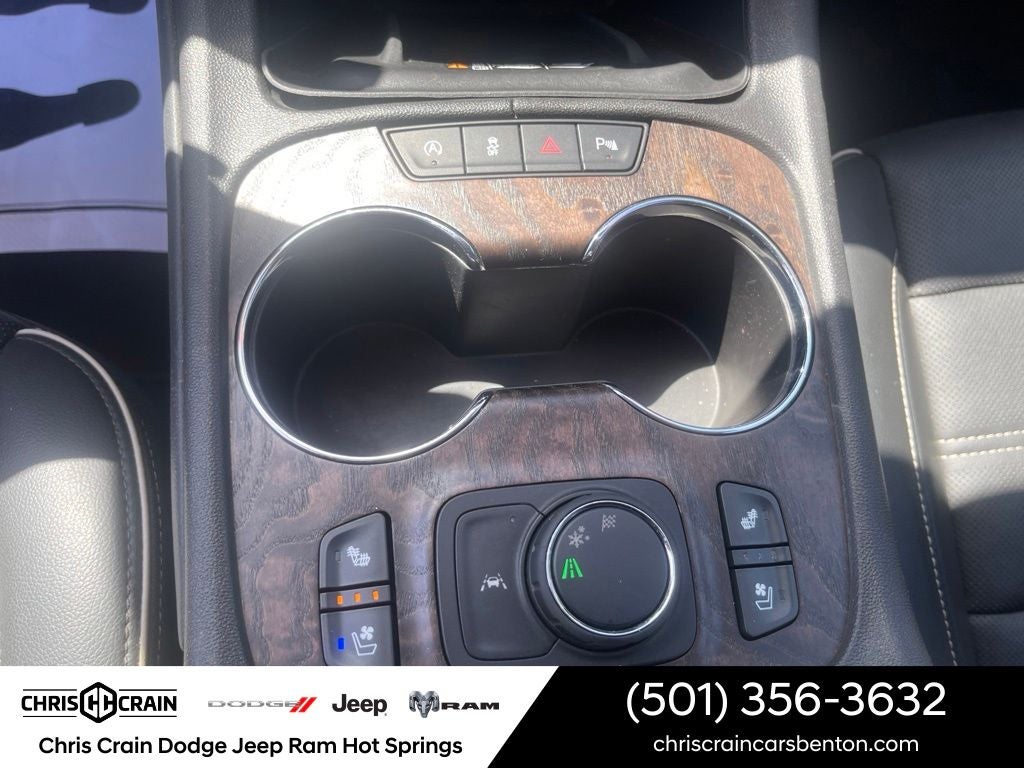 2023 GMC Acadia FWD Denali