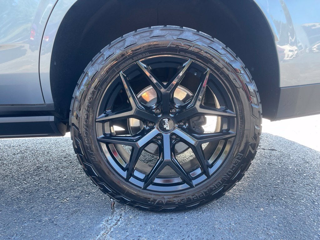 2025 GMC Yukon AT4 Ultimate