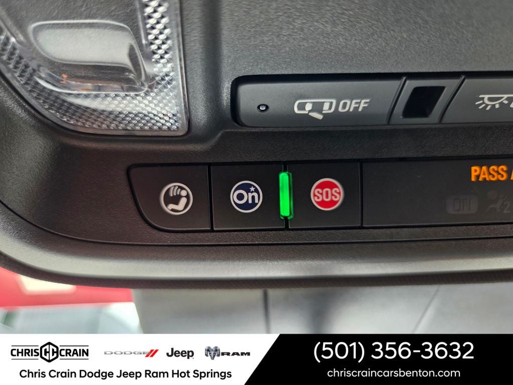 2025 Cadillac XT4 FWD Premium Luxury