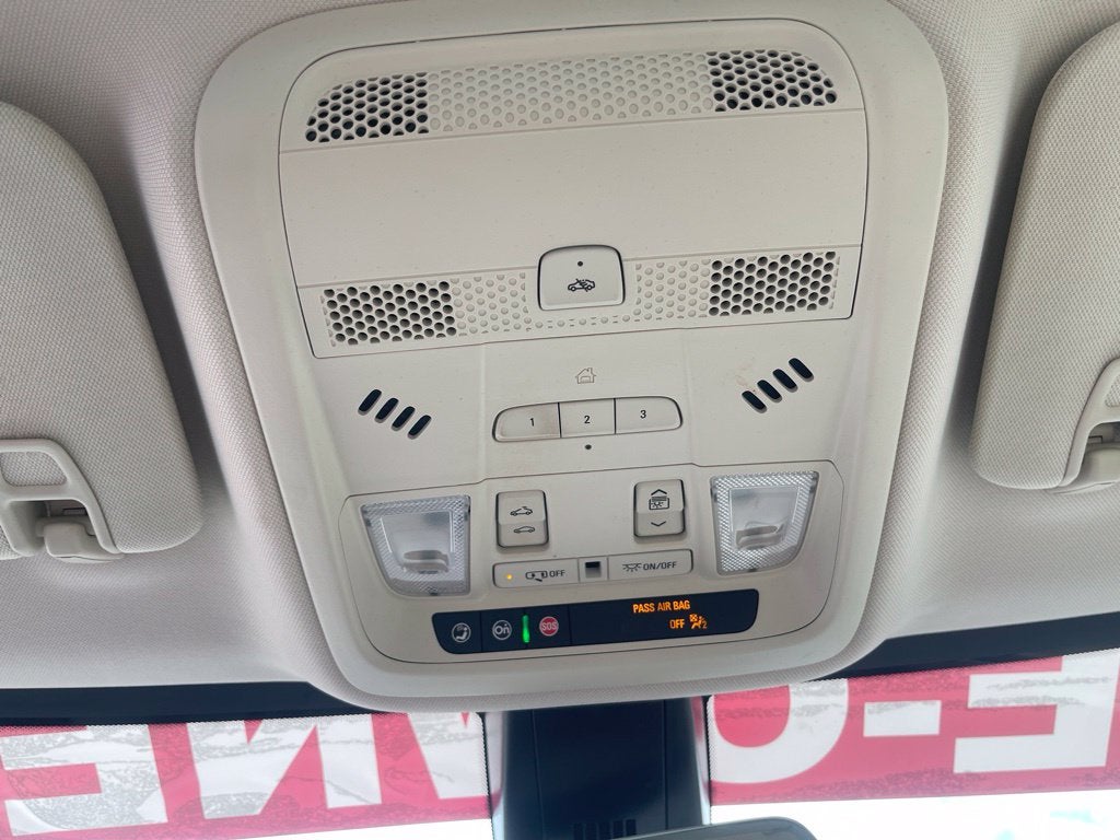 2022 Cadillac XT5 FWD Premium Luxury