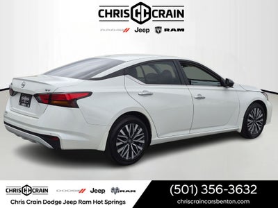 2024 Nissan Altima SV FWD