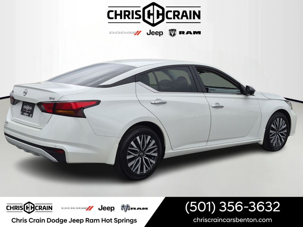 2024 Nissan Altima SV FWD