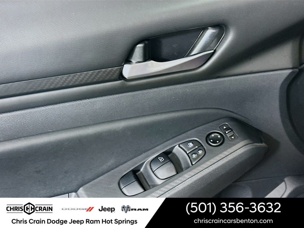 2025 Nissan Altima SV FWD