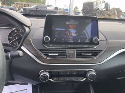 2025 Nissan Altima SV FWD