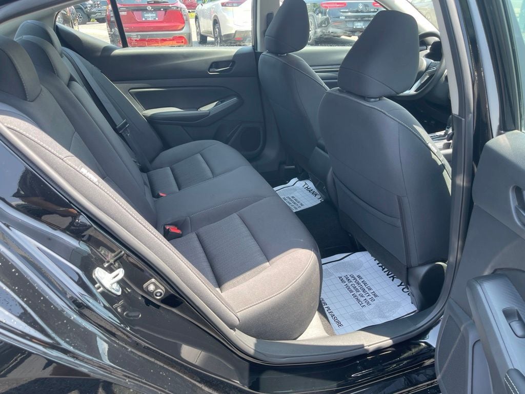 2025 Nissan Altima SV FWD