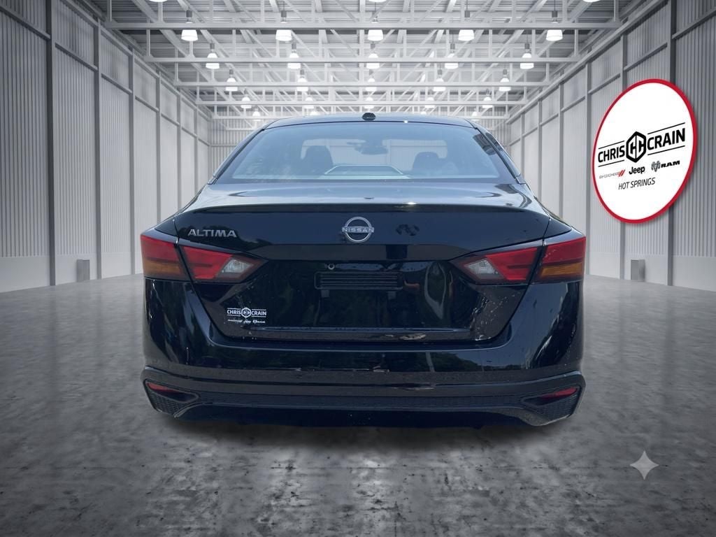 2025 Nissan Altima SV FWD